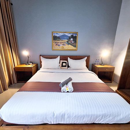 Novia Guest House Lombok-เตเตบาตู ภายนอก รูปภาพ