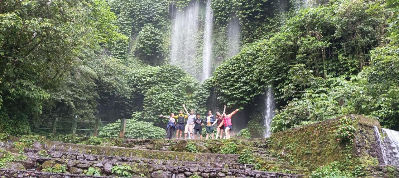 Novia Guest House Lombok-เตเตบาตู ภายนอก รูปภาพ