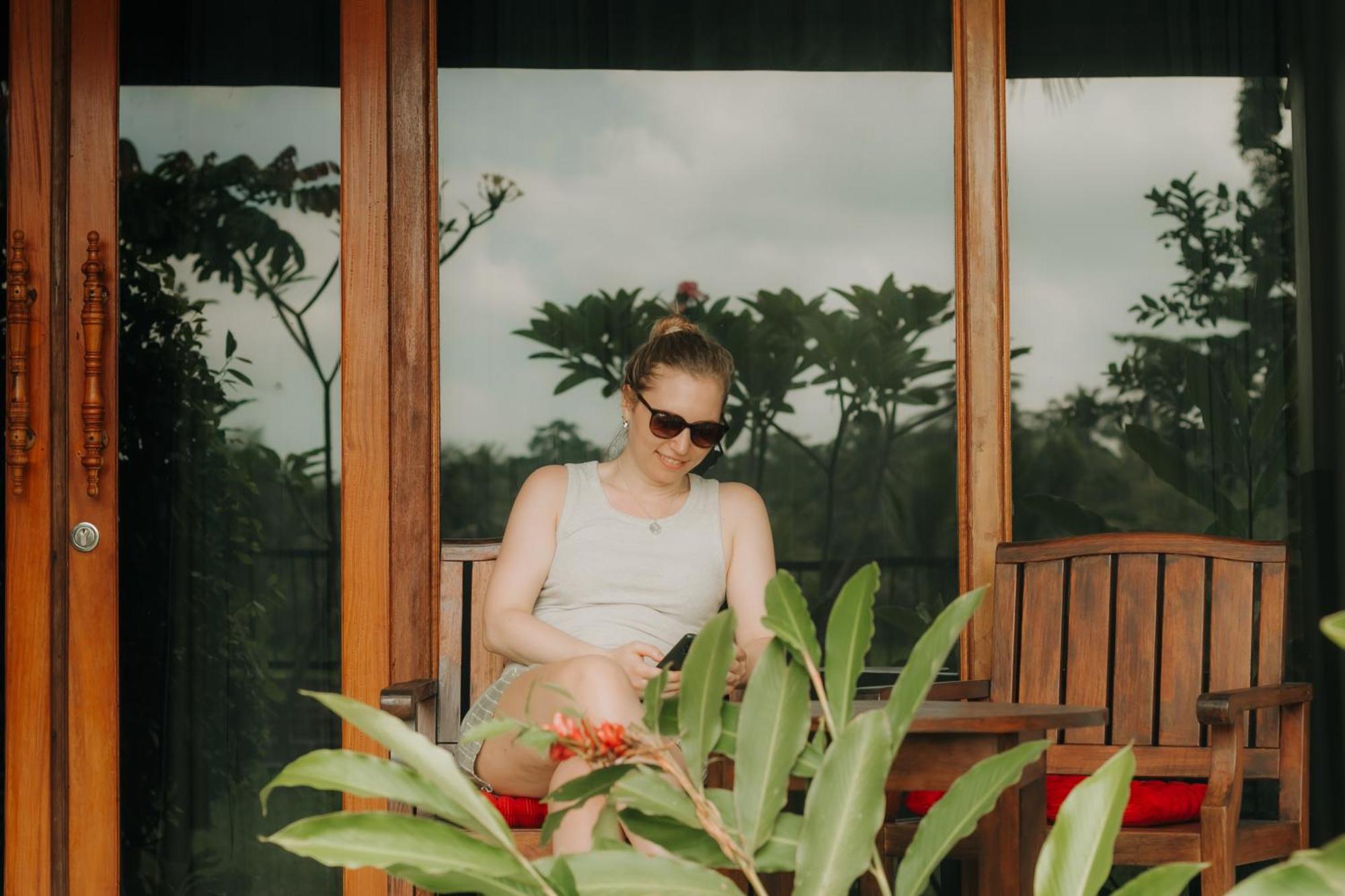 Novia Guest House Lombok-เตเตบาตู ภายนอก รูปภาพ