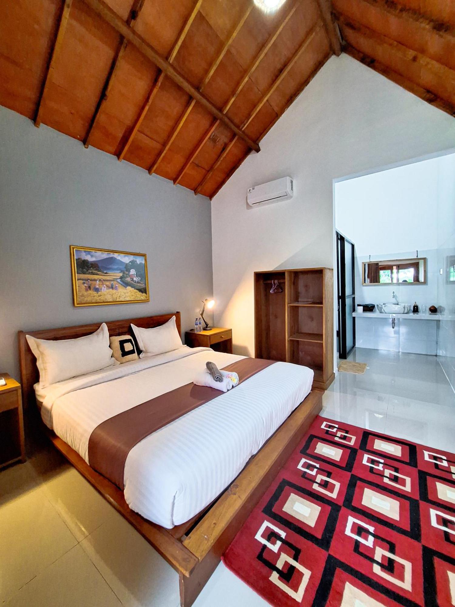 Novia Guest House Lombok-เตเตบาตู ภายนอก รูปภาพ