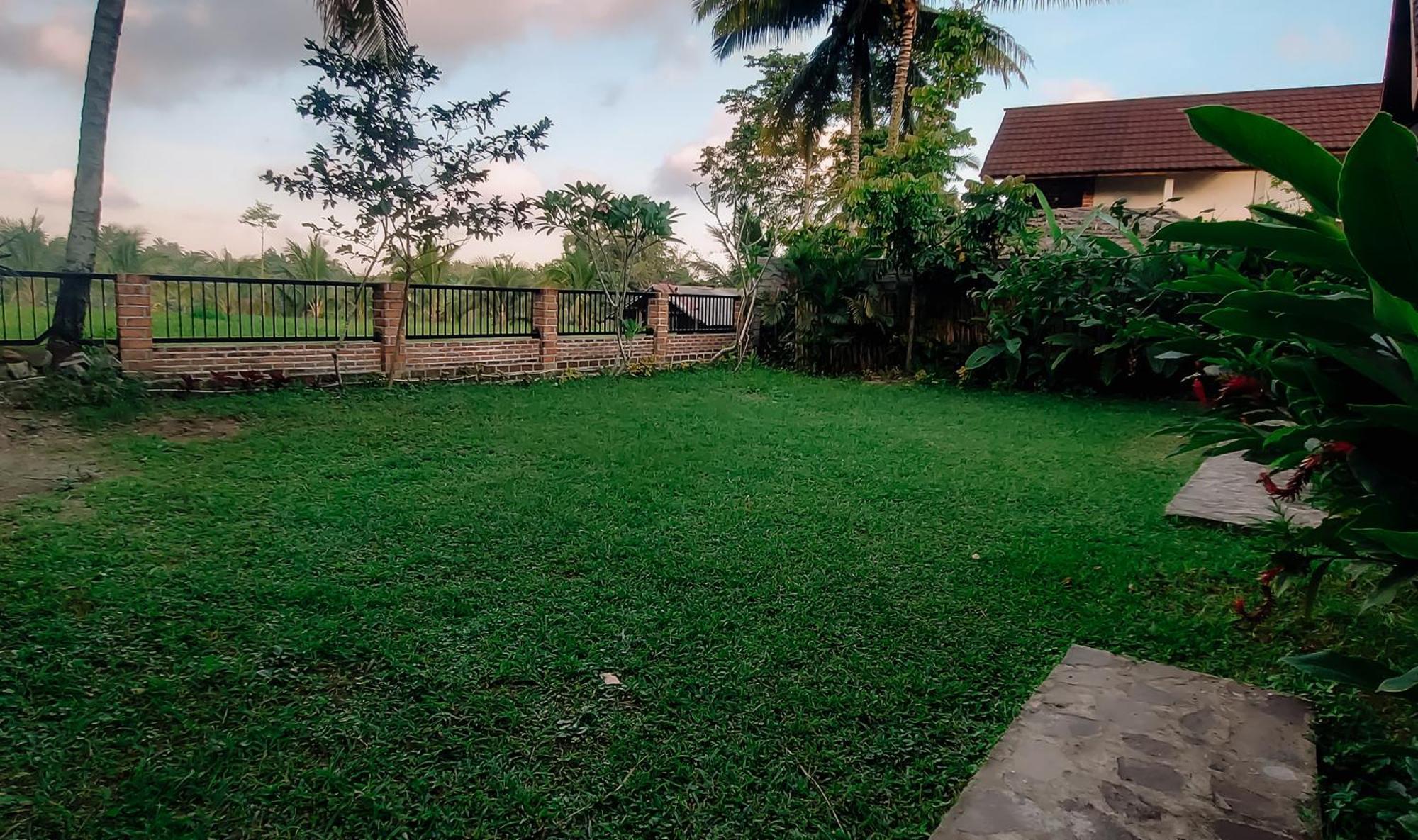 Novia Guest House Lombok-เตเตบาตู ภายนอก รูปภาพ