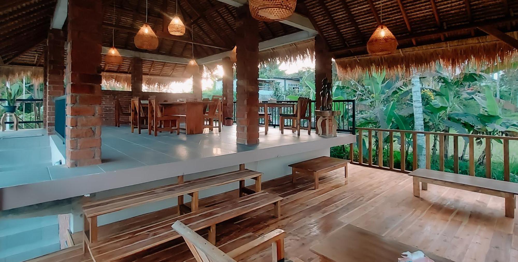 Novia Guest House Lombok-เตเตบาตู ภายนอก รูปภาพ