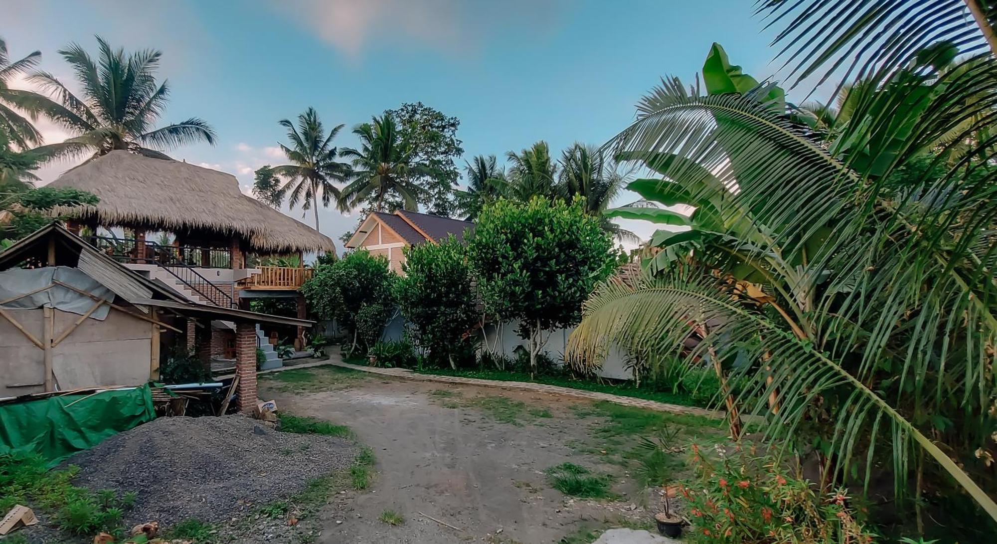 Novia Guest House Lombok-เตเตบาตู ภายนอก รูปภาพ