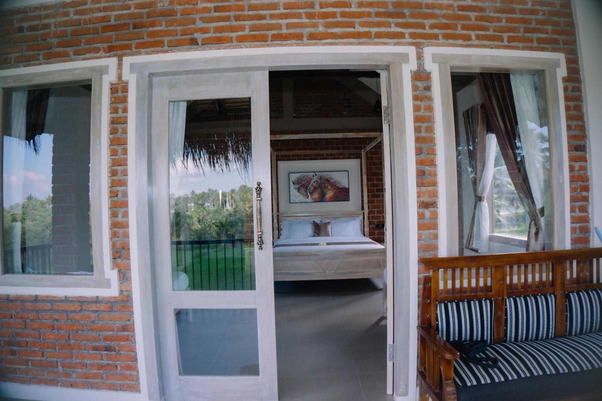 Novia Guest House Lombok-เตเตบาตู ภายนอก รูปภาพ